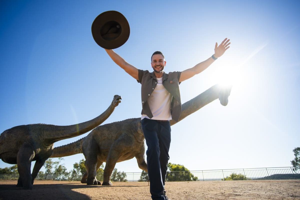 Queensland Launches First Dinosaur Week With Star Scientist