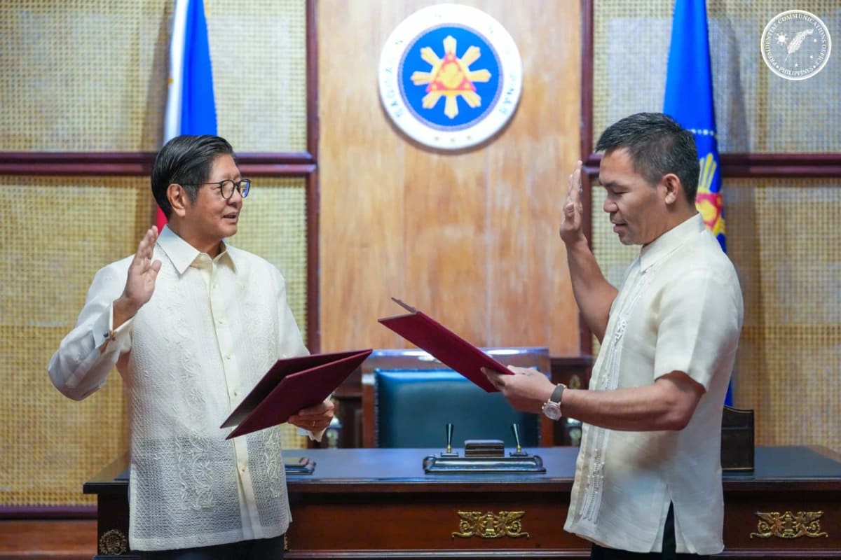 ** Manny Pacquiao takes oath as National Anti-Poverty Commission lead convenor at Malacañang Palace