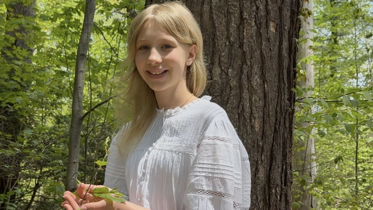 13-Year-Old Creates Seed Capsules from Orange Peels - Image 2