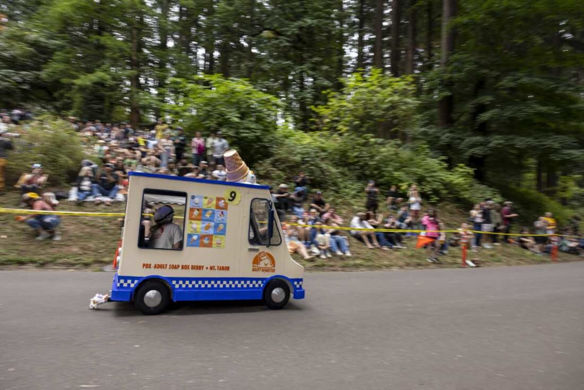 Portland's Adult Soap Box Derby: 27 Years of Downhill Joy - Image 2