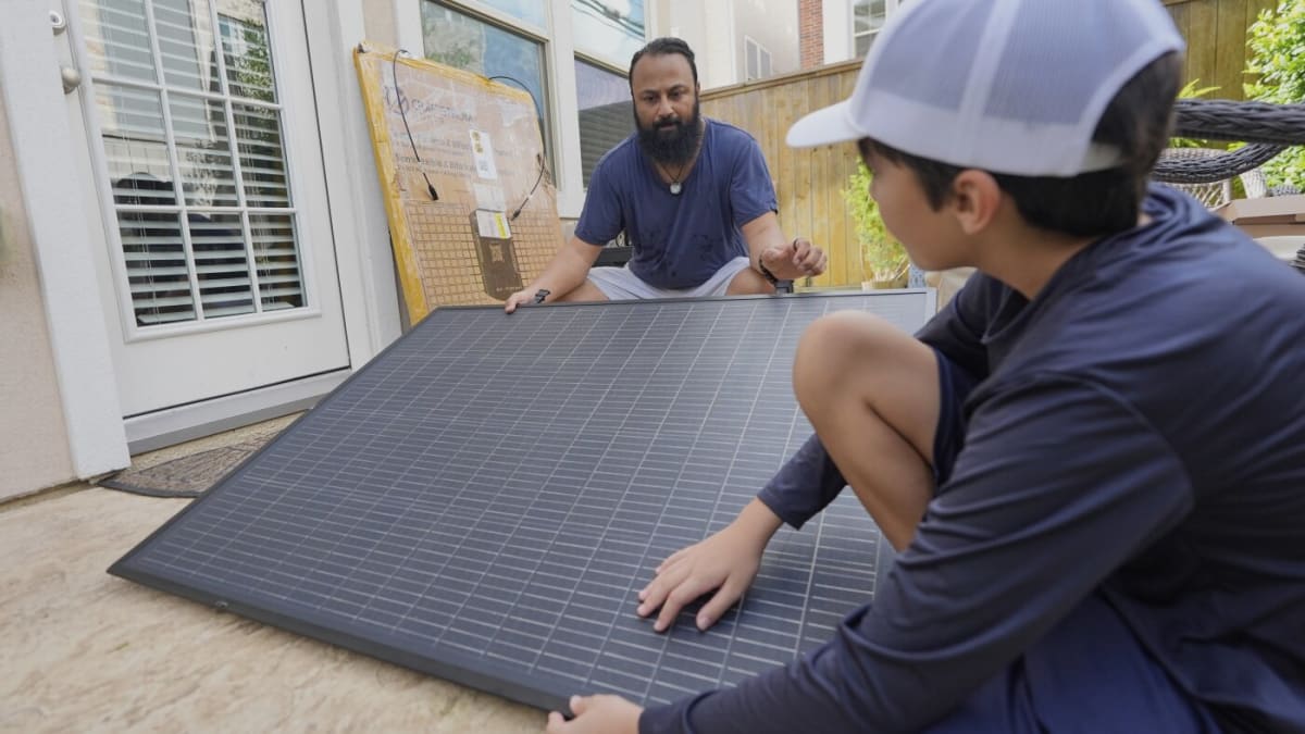 Plug-In Solar Panels Get Cheaper, Face Utility Pushback