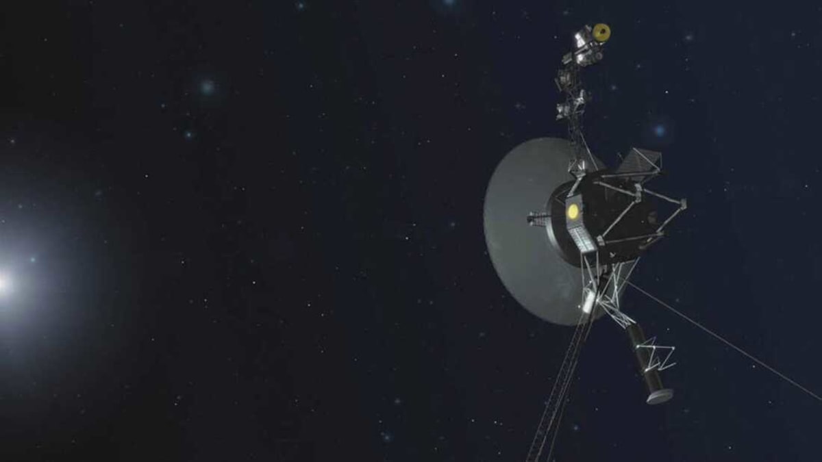 NASA Powers Down Voyager 1 to Keep It Alive Longer - Image 3