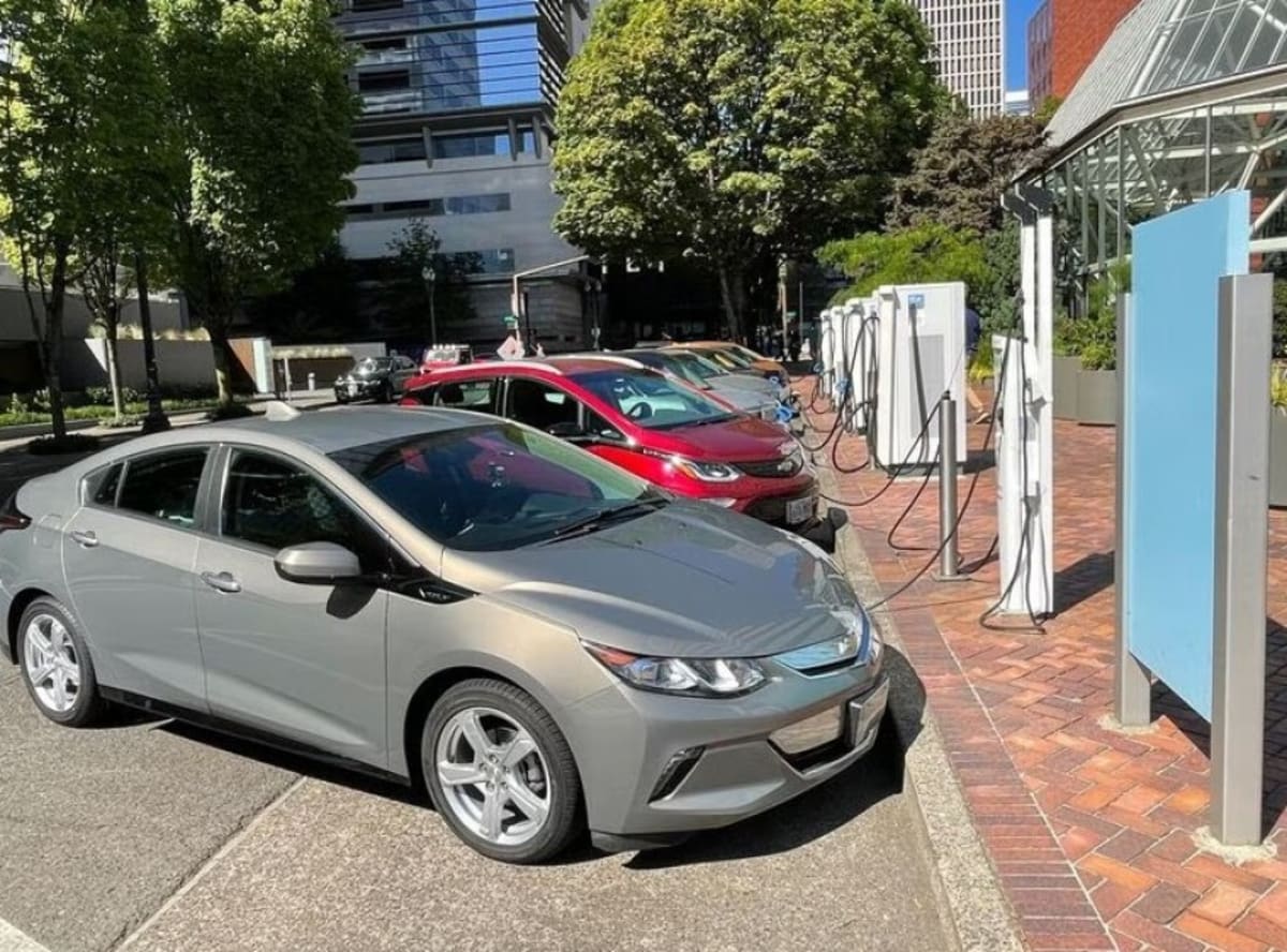 Oregon's EV Rebate Program Reopens With $8.5M in Funding - Image 3