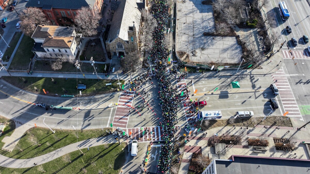 3,000 Runners Break World Record in Kilts for Cleveland Charity - Image 2