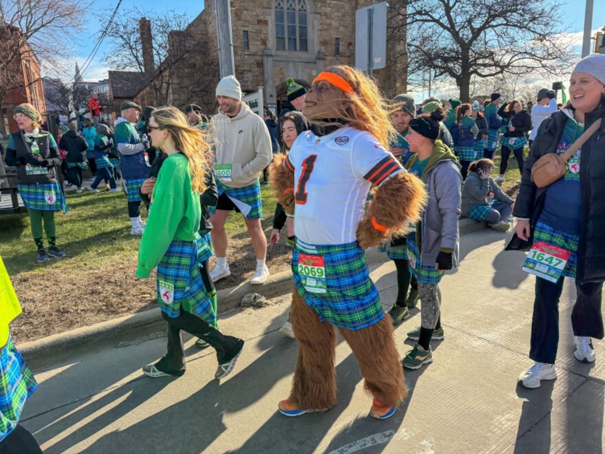 3,000 Runners Break World Record in Kilts for Cleveland Charity - Image 5