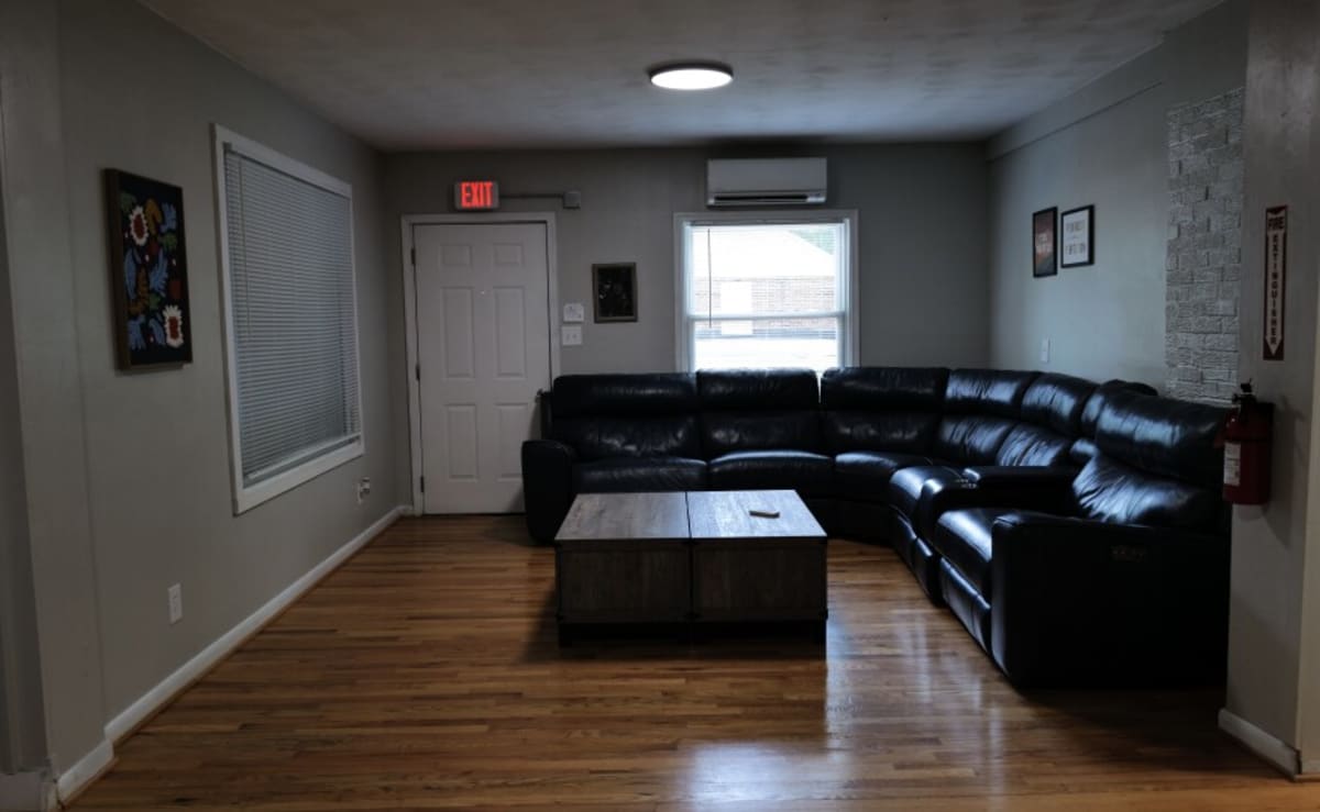 Norfolk Opens 16-Bed Facility to Tackle Opioid Crisis - Image 5