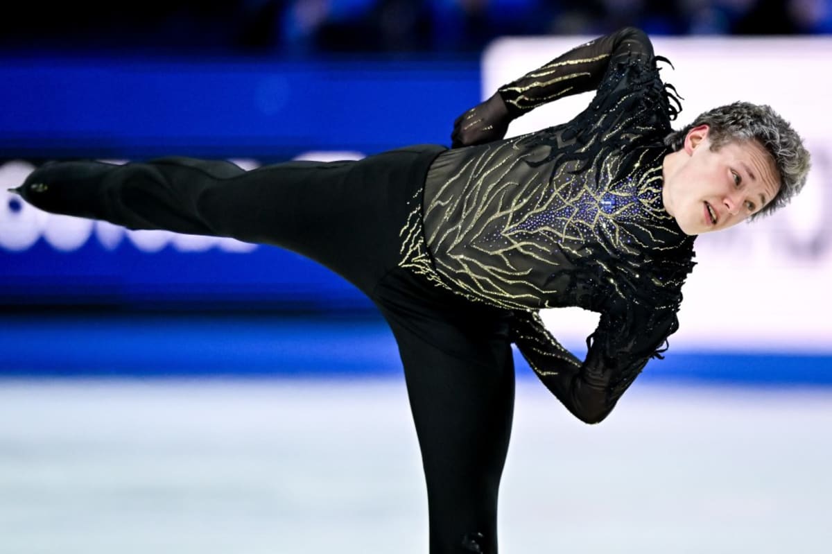 Ilia Malinin Wins Third World Title After Olympic Fall - Image 5