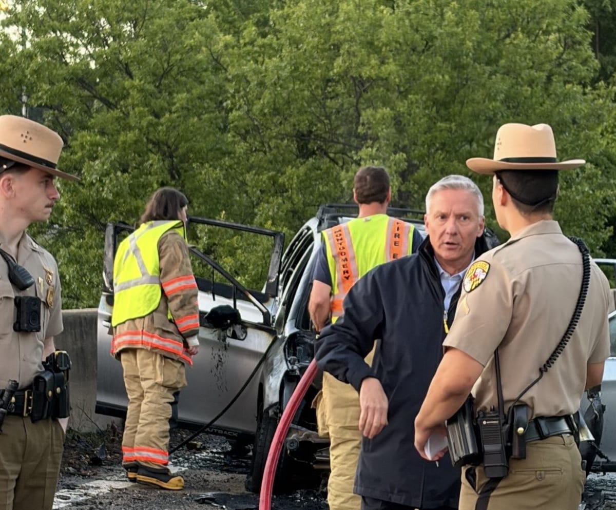 Reporter Saves Teen From Exploding Car on Maryland Highway - Image 5