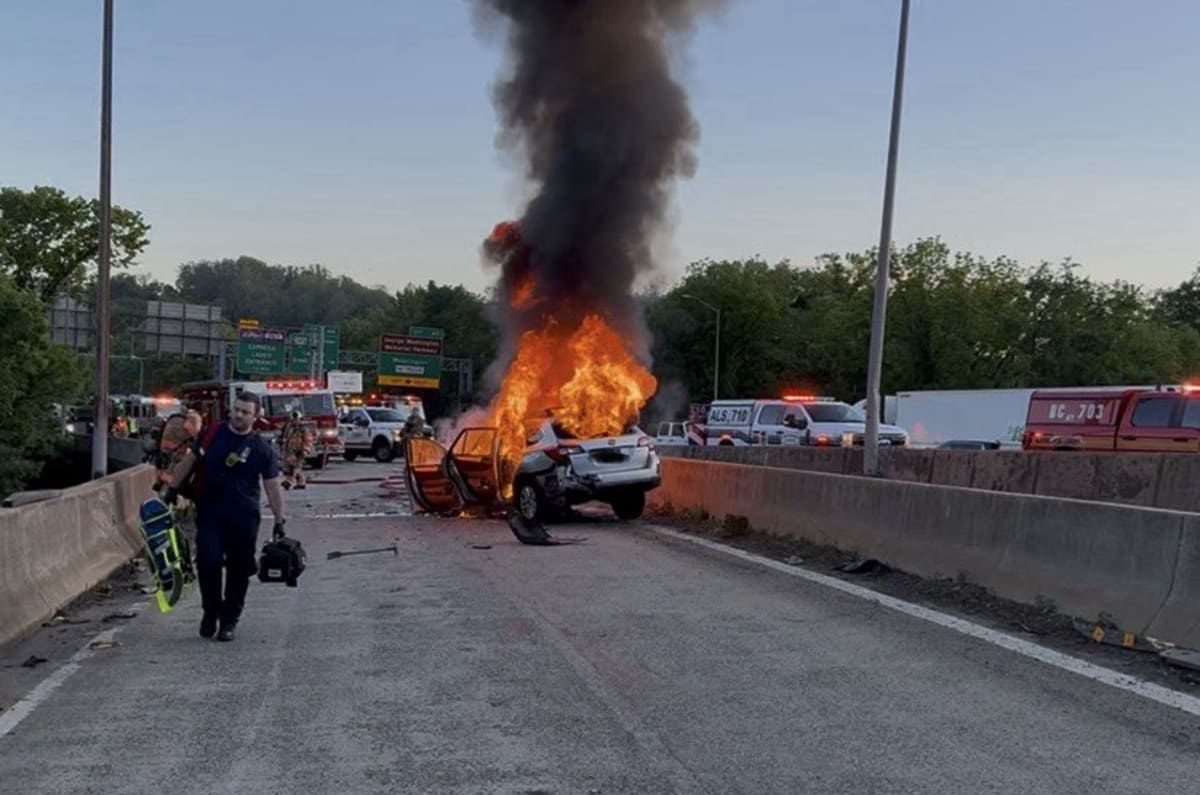 Reporter Saves Teen From Exploding Car on Maryland Highway - Image 3