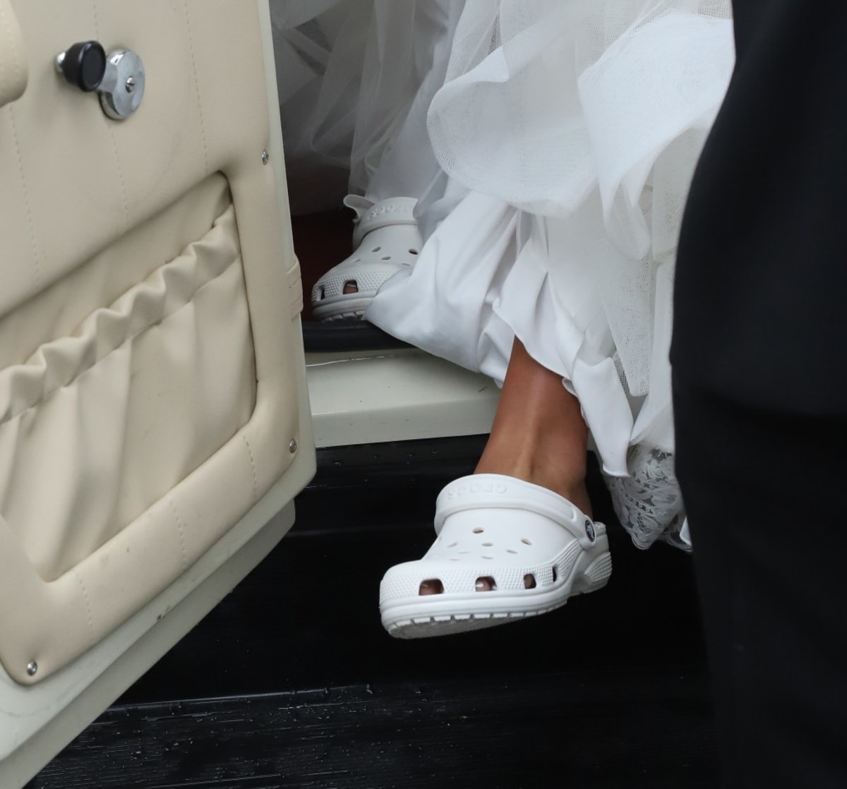 Tyson Fury's Daughter, 16, Marries in White Crocs - Image 4