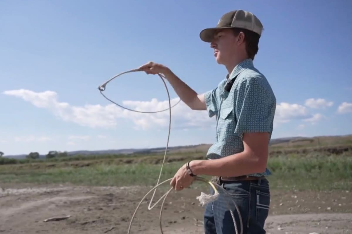 Teen Lassos Drowning Man From Montana River on First Try - Image 4