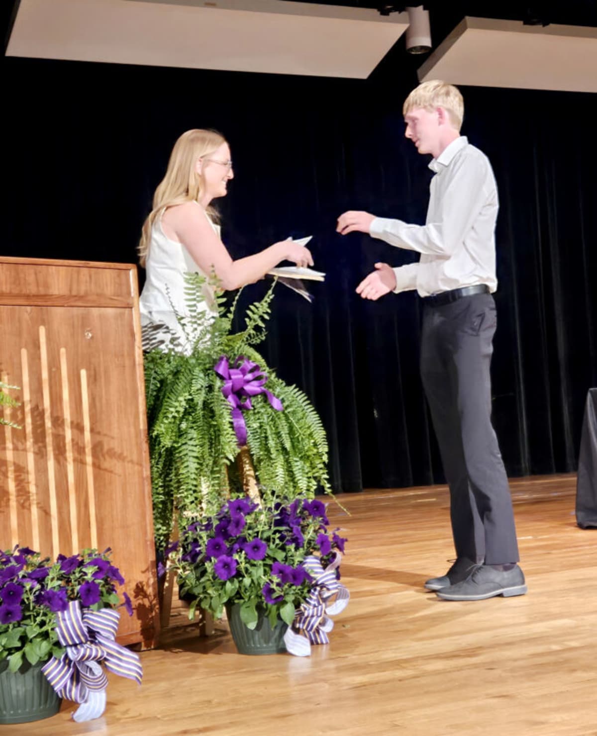 Iowa Town Awards $200K in Scholarships to Graduates - Image 4