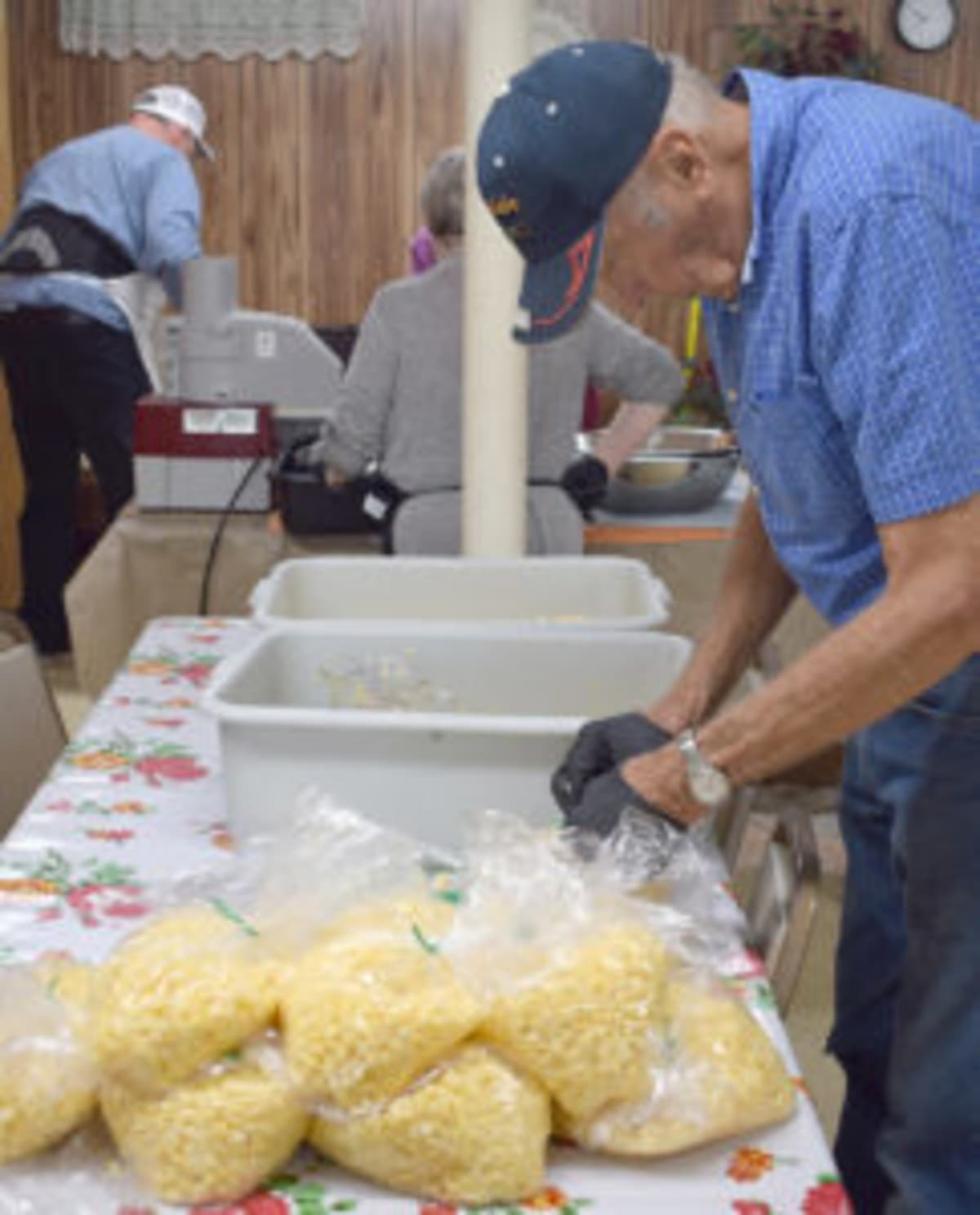 40 Volunteers Keep Michigan Senior Center Thriving 45 Years - Image 4