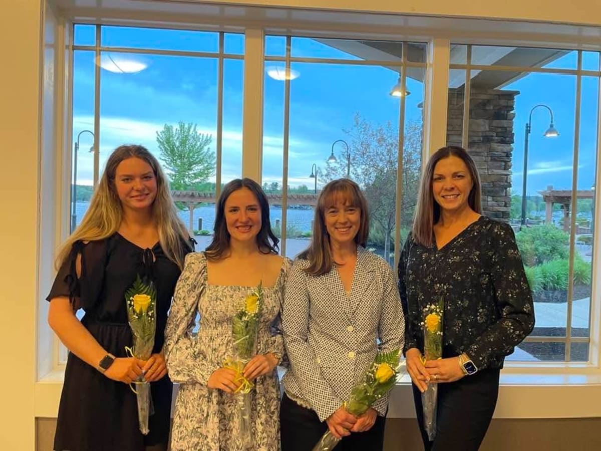 Zonta Club Awards $1,000 Scholarships to Seven Women - Image 3