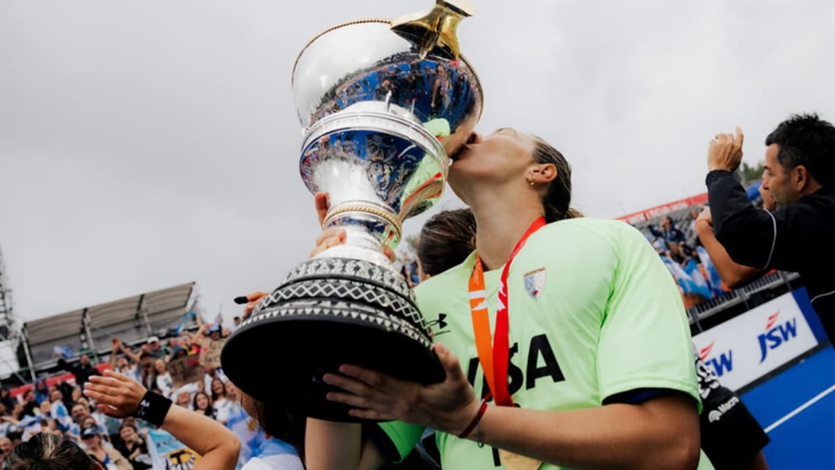 Argentina's Goalkeeper Wins World Cup, Thanks Girlfriend - Image 3