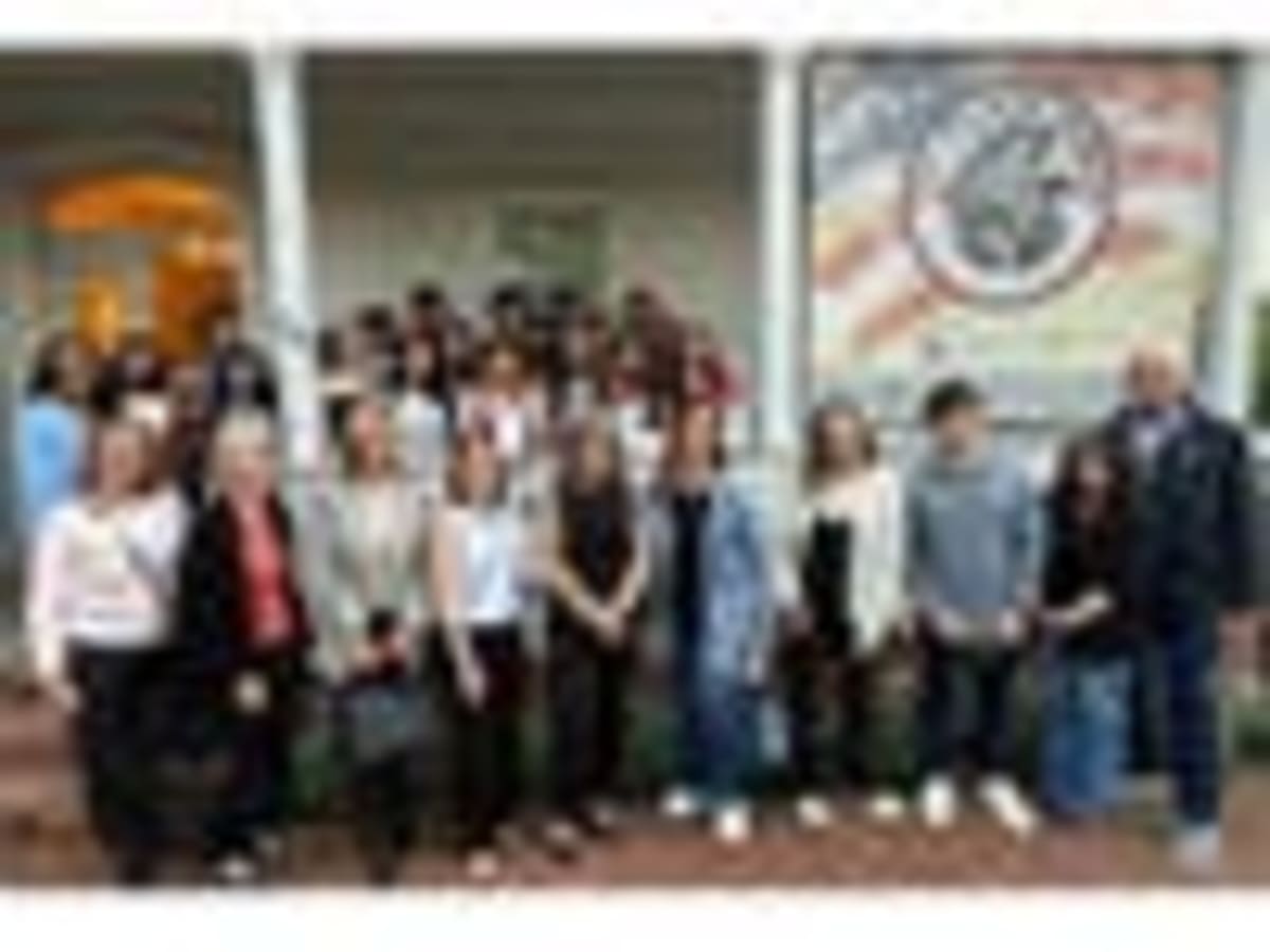 18 Red Bank Students Graduate College-Ready Mentorship Program - Image 2