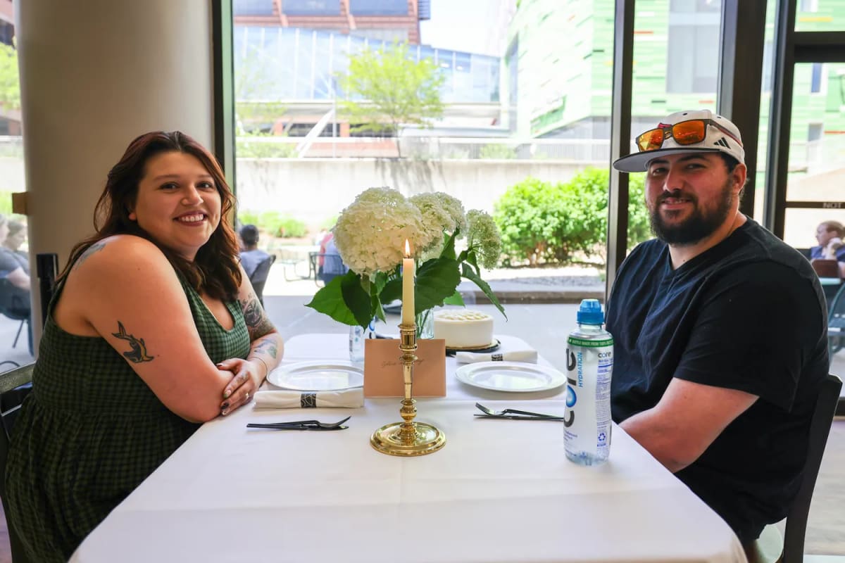 Kentucky Hospital Surprises Couple with Anniversary Dinner - Image 4