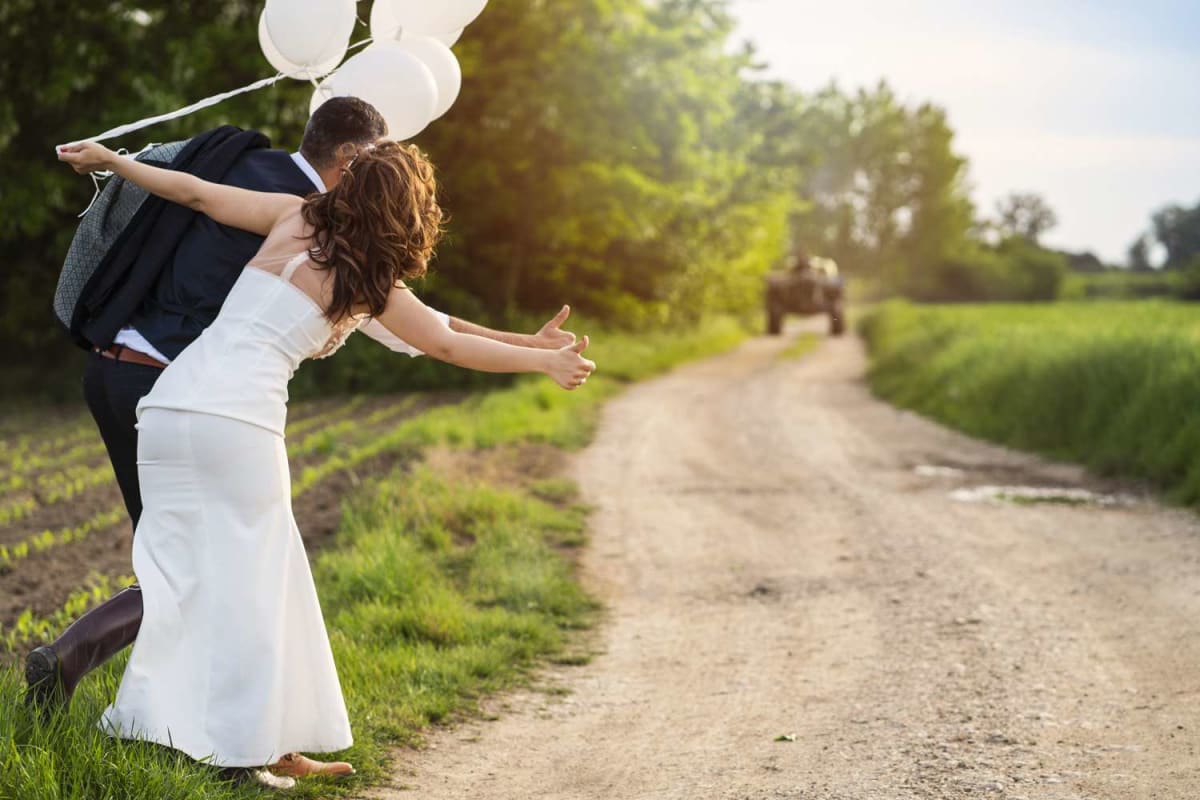 Stranger Reggie Drives UK Couple to Wedding After Uber Fails