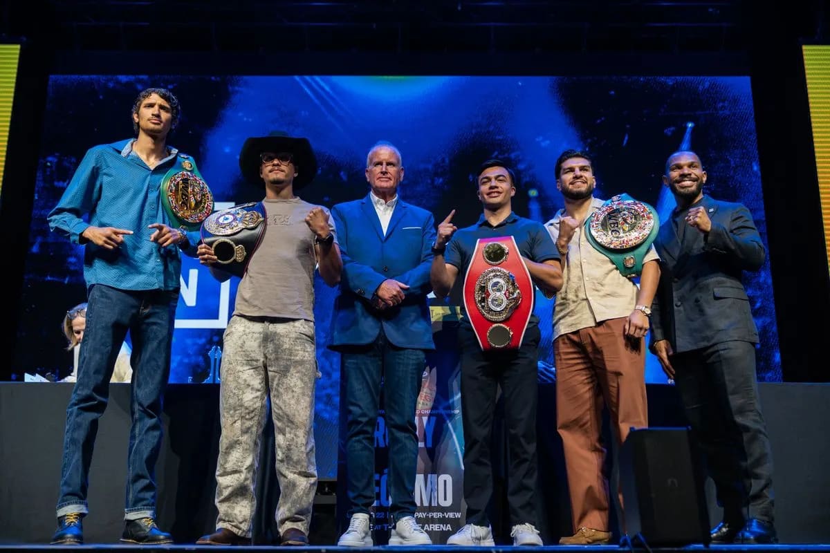 Teofimo Lopez Wins Third Title After Eye Cut and Knockdown - Image 4