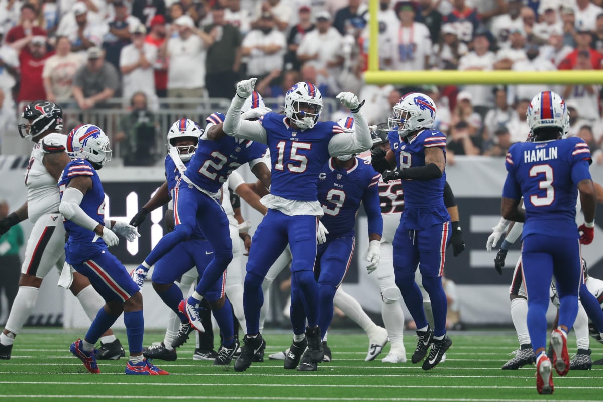 Bills' Greg Rousseau Seals Win With 2 Strip Sacks in Game - Image 2
