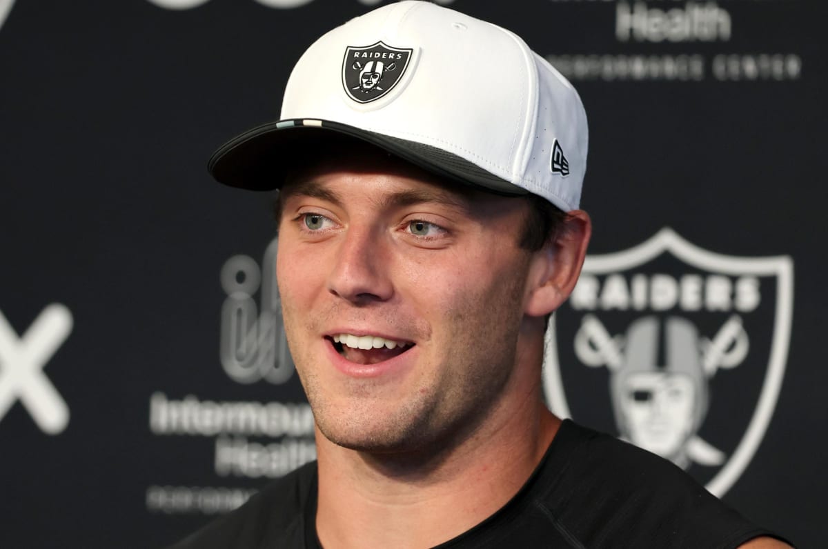 Las Vegas Raiders Aim for CPR World Record at Stadium - Image 4