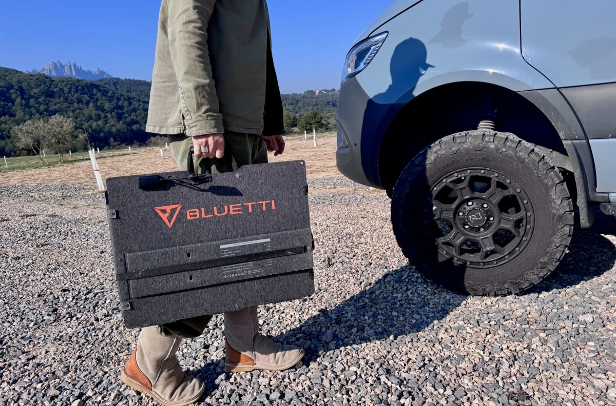 New Solar Panel Tech Doubles Power for Off-Grid Living - Image 2