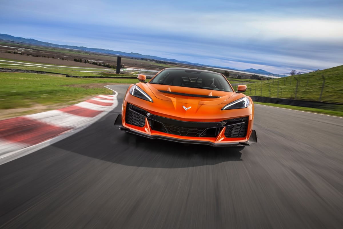 Chevy's $207K Hybrid Corvette Beats $2.5M Supercars - Image 3