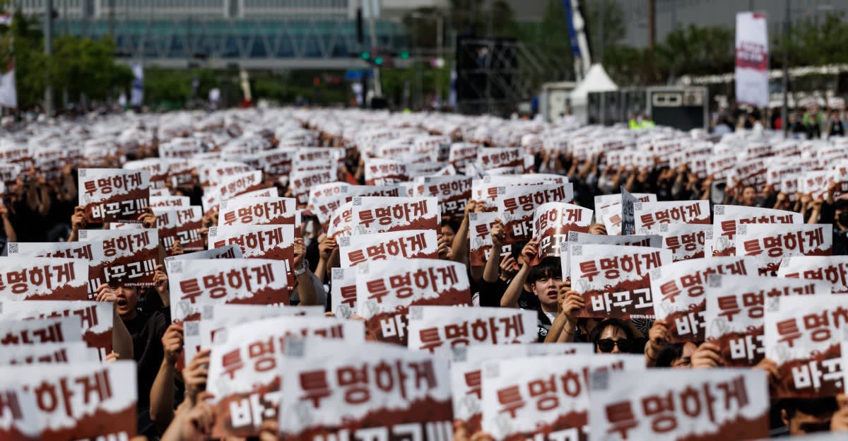 Samsung Electronics workers rally outside semiconductor plant in Pyeongtaek, South Korea before strike averted