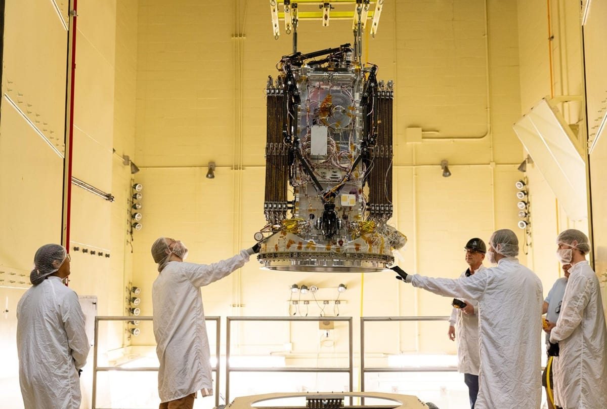 NASA Saves $500M Telescope in 9-Month Emergency Mission - Image 2