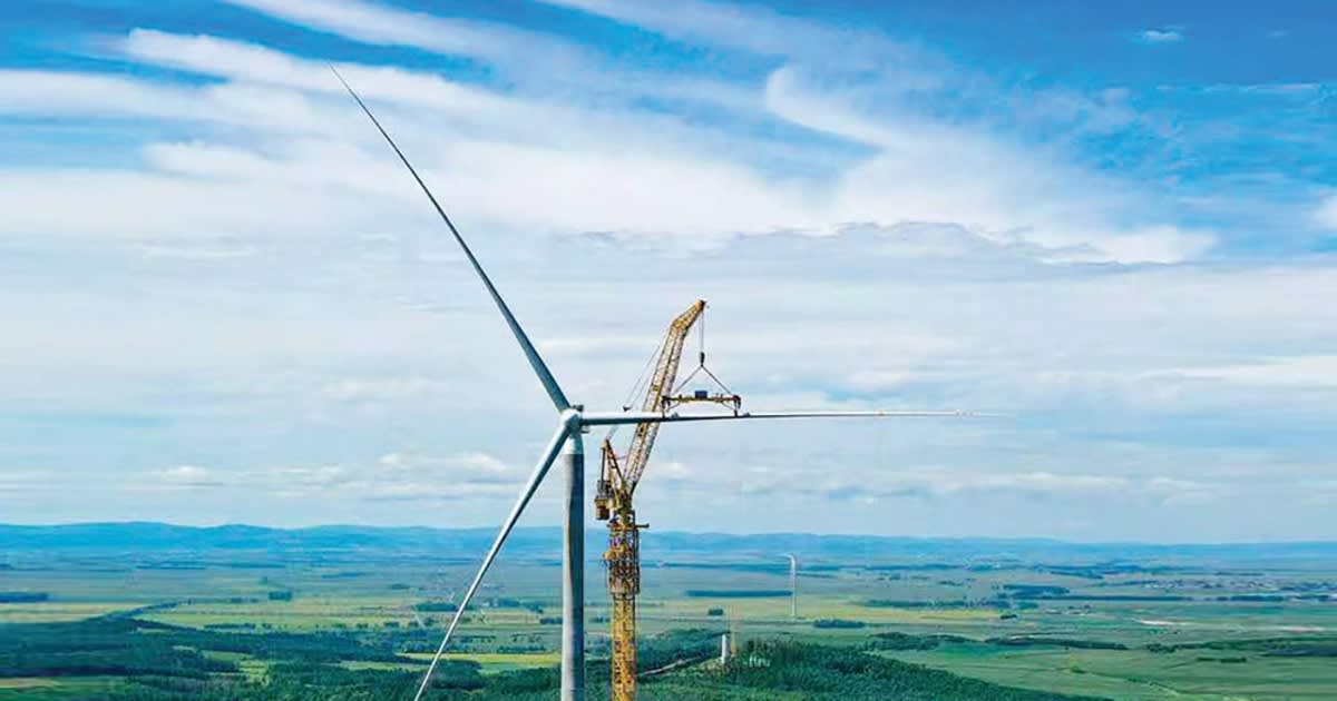 Vietnam Aims for 28% Renewable Energy by Year's End