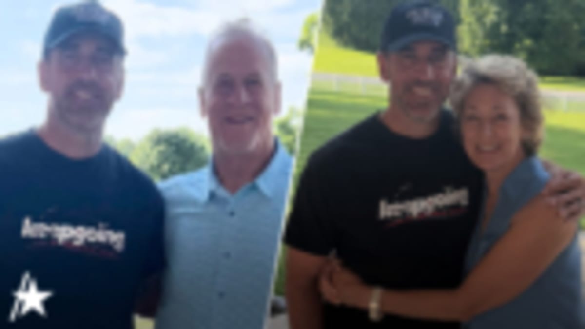 Aaron Rodgers Reunites With Family After 10+ Years Apart - Image 3