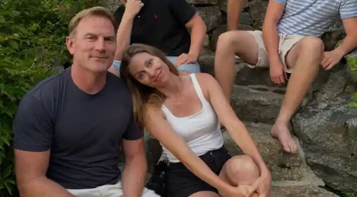 47-Year-Old Dad Makes College Football Debut After 30 Years