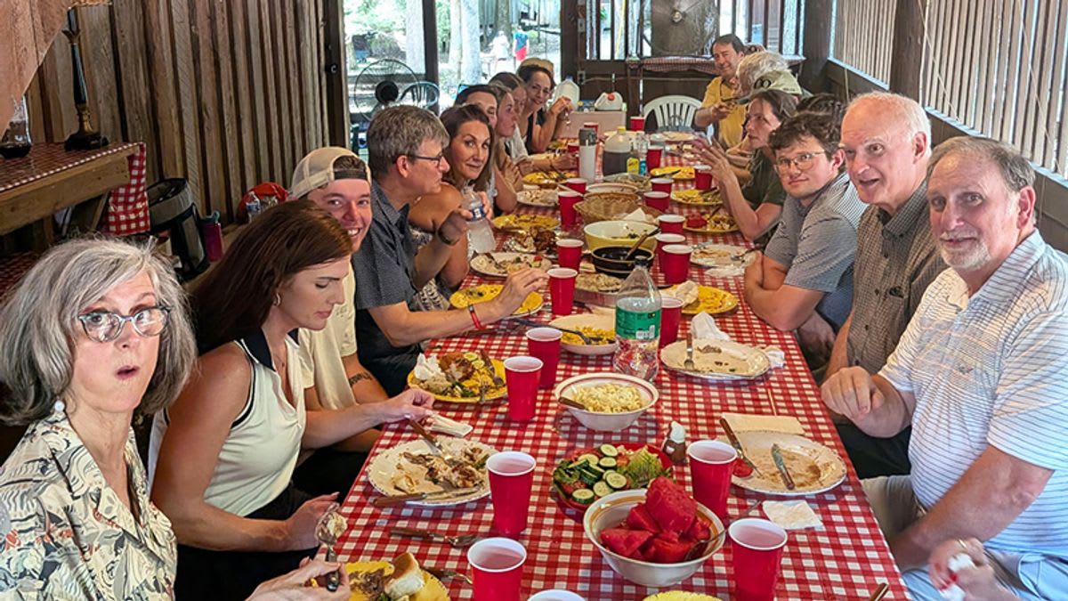 Taylor Family Reunion Celebrates 200 Years of Faith