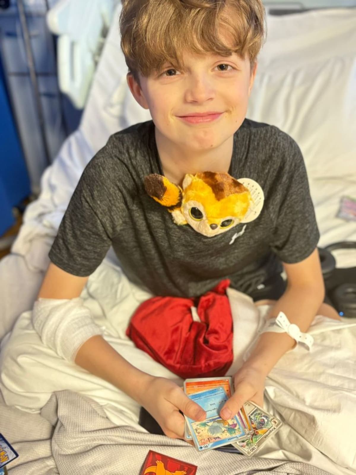 UK Hospital Gets $10K in Easter Eggs from Community - Image 4