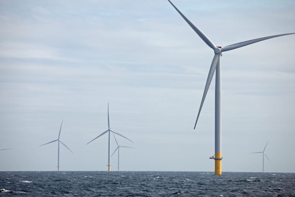 UK Wind Power Beats Gas for First Time as Renewables Hit 53%