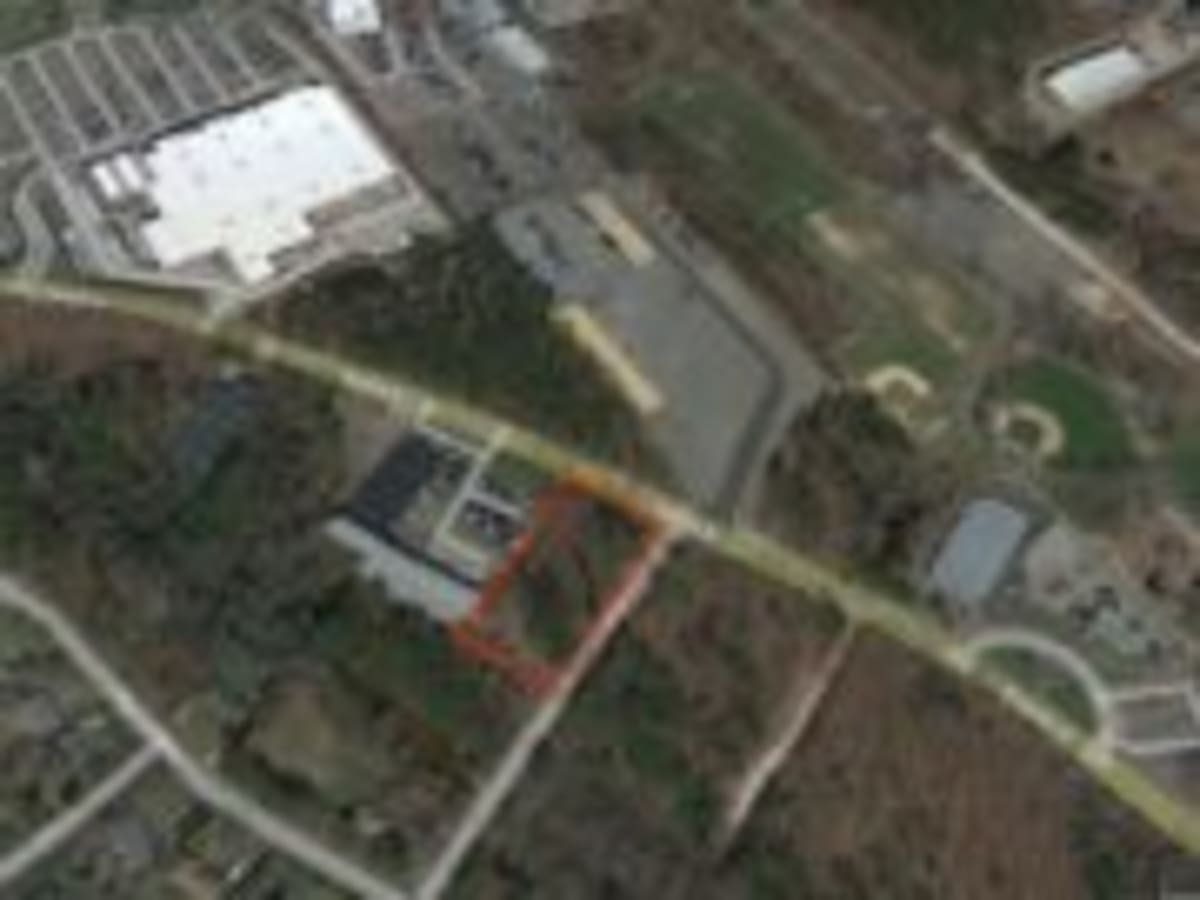 Jamesport Awards $3K Scholarship for Community Service - Image 2