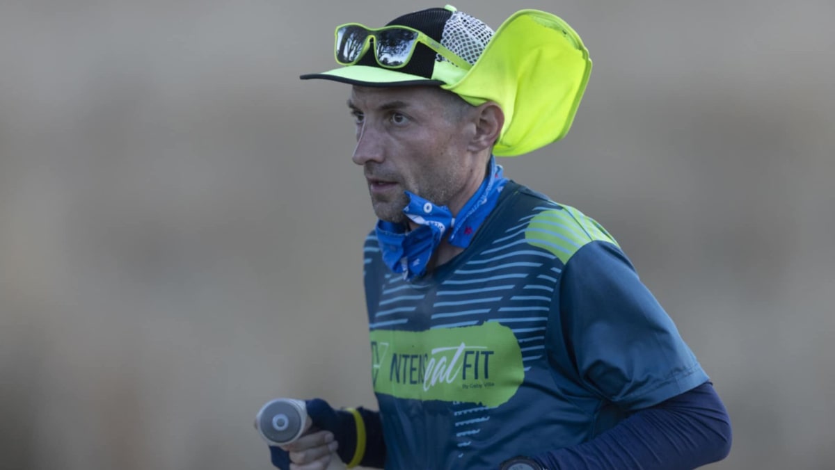 Ultrarunner Phil Gore running a loop during his 152-hour continuous endurance challenge in Australia