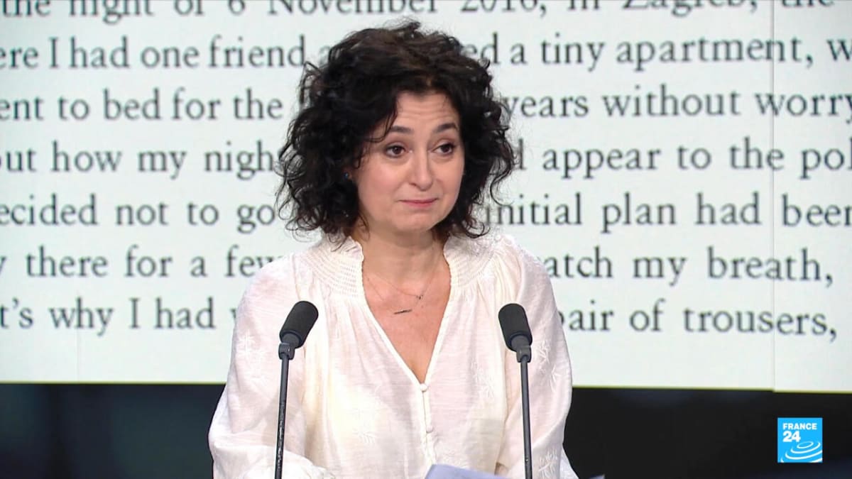 Turkish author Ece Temelkuran discussing her book Nation of Strangers about refugees and belonging