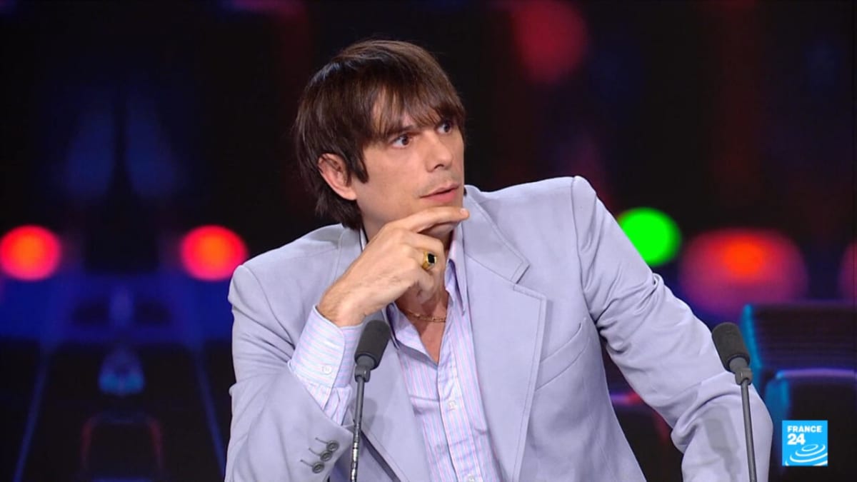 French Duo Papooz Celebrates 10 Years with Friends Album