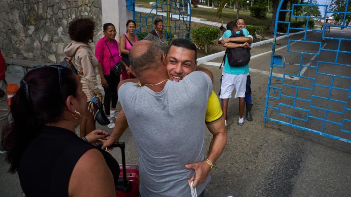Cuba Frees 2,010 Prisoners in Second Release This Month - Image 2