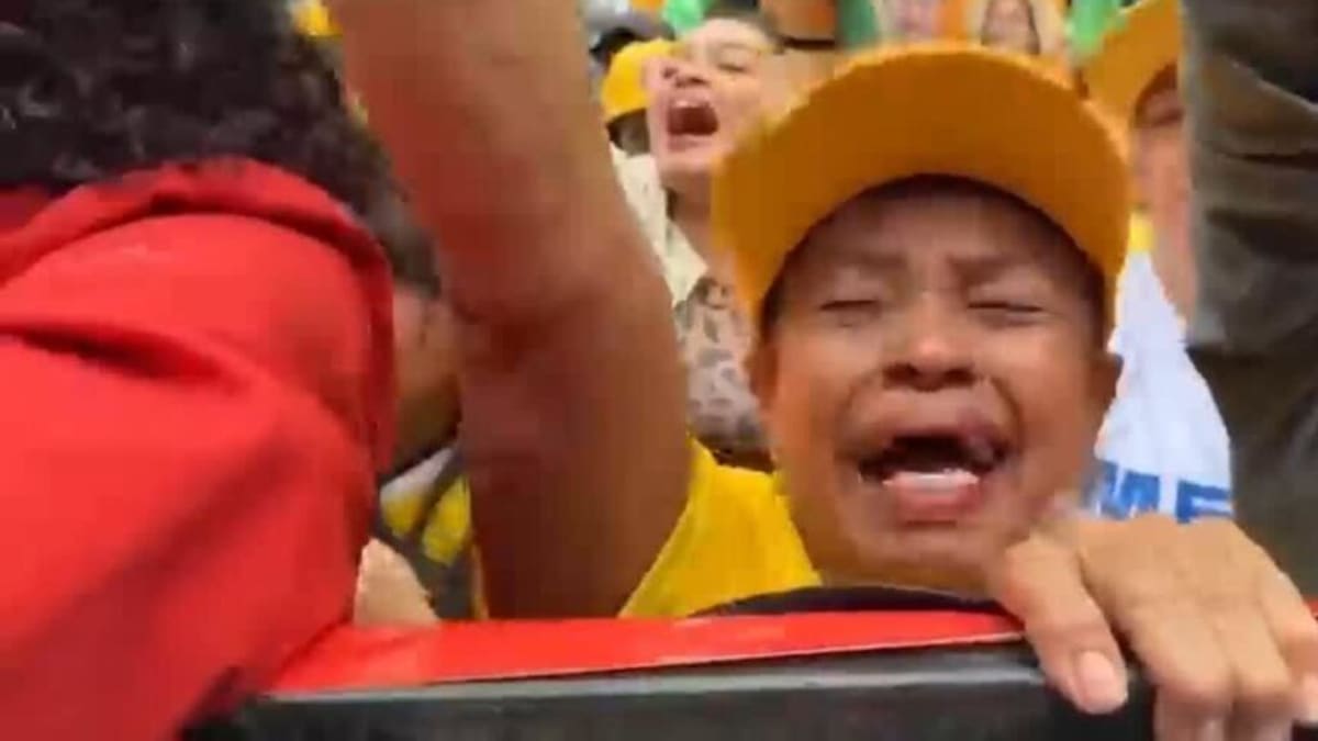 100 Rebels Lay Down Arms in Colombia Peace Breakthrough - Image 3