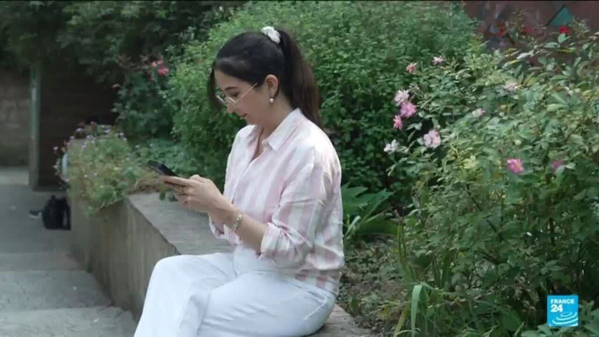 Afghan refugee doctor working in France rebuilding medical career after fleeing Taliban