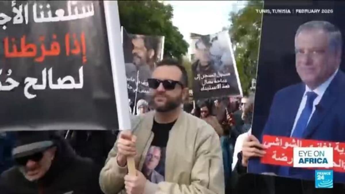 Africa Fashion Exhibition Celebrates Designers in Paris - Image 3