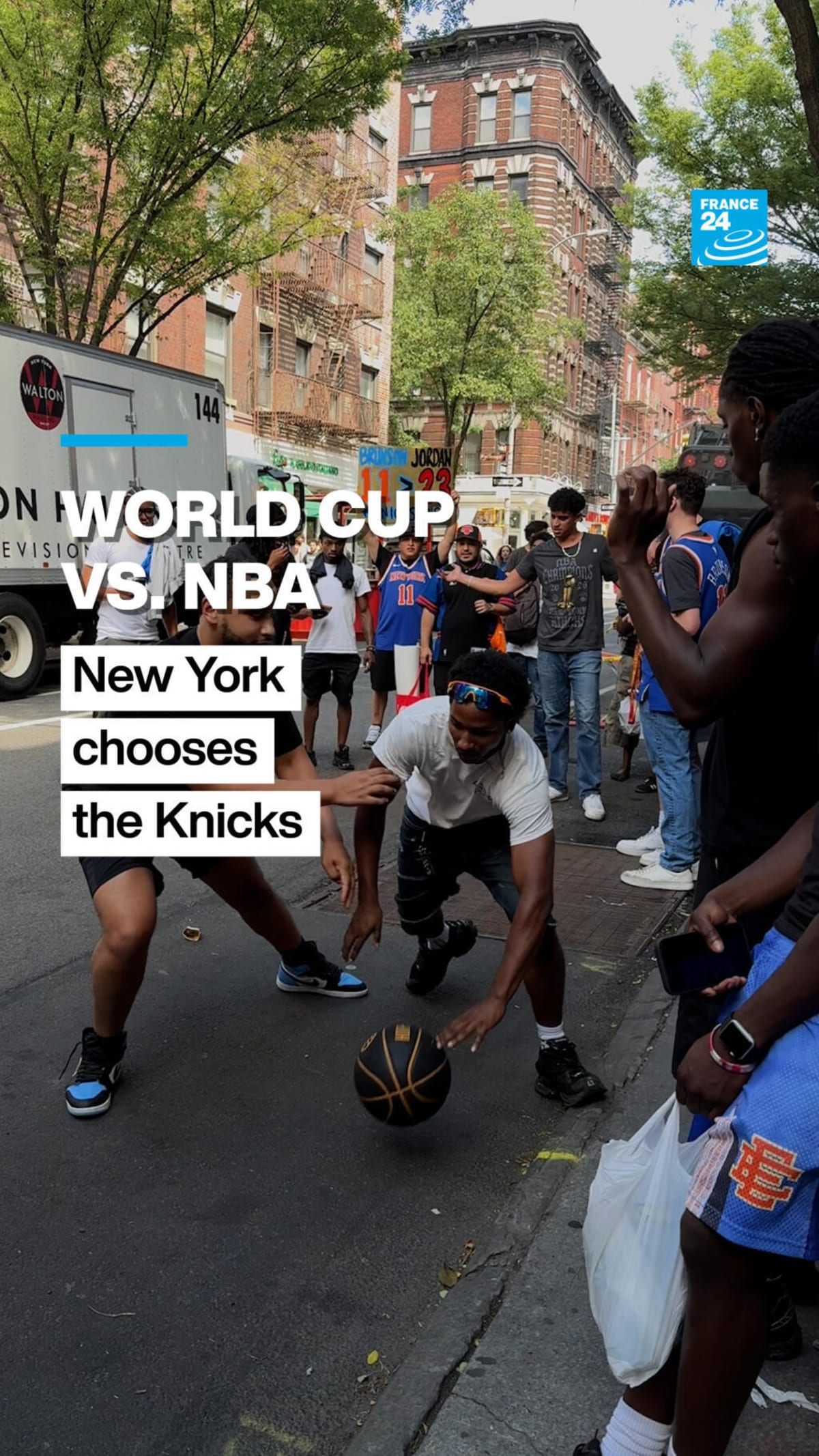 New York Celebrates Knicks NBA Win During World Cup - Image 2