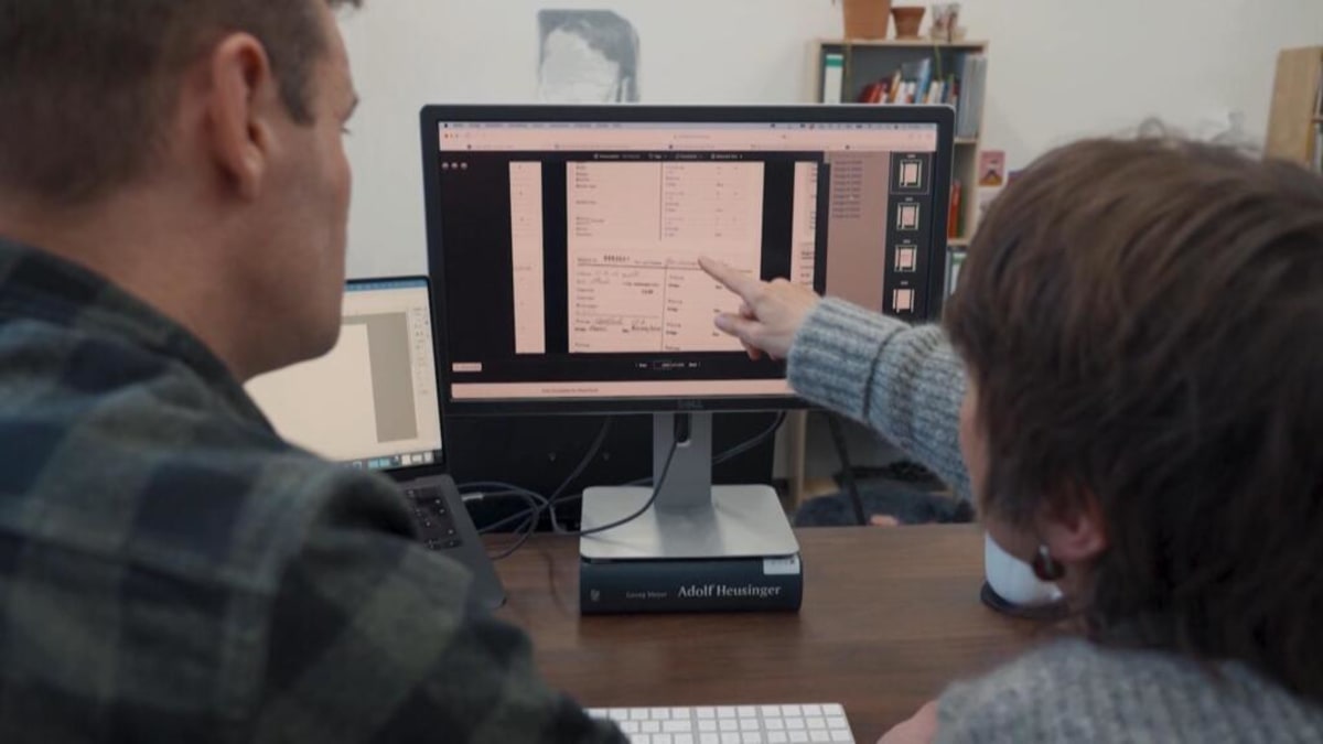 Germans Uncover Family Secrets in Nazi Membership Database - Image 2