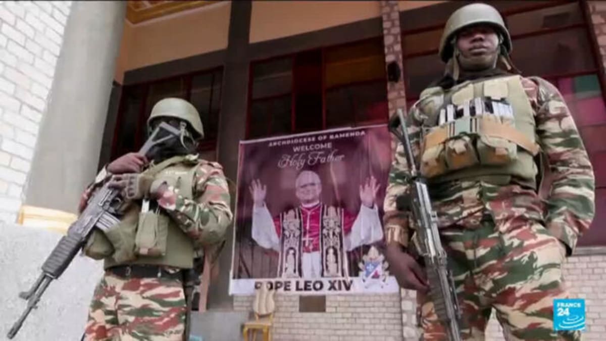 Paris Shows 300 Alexander Calder Works Through August - Image 3