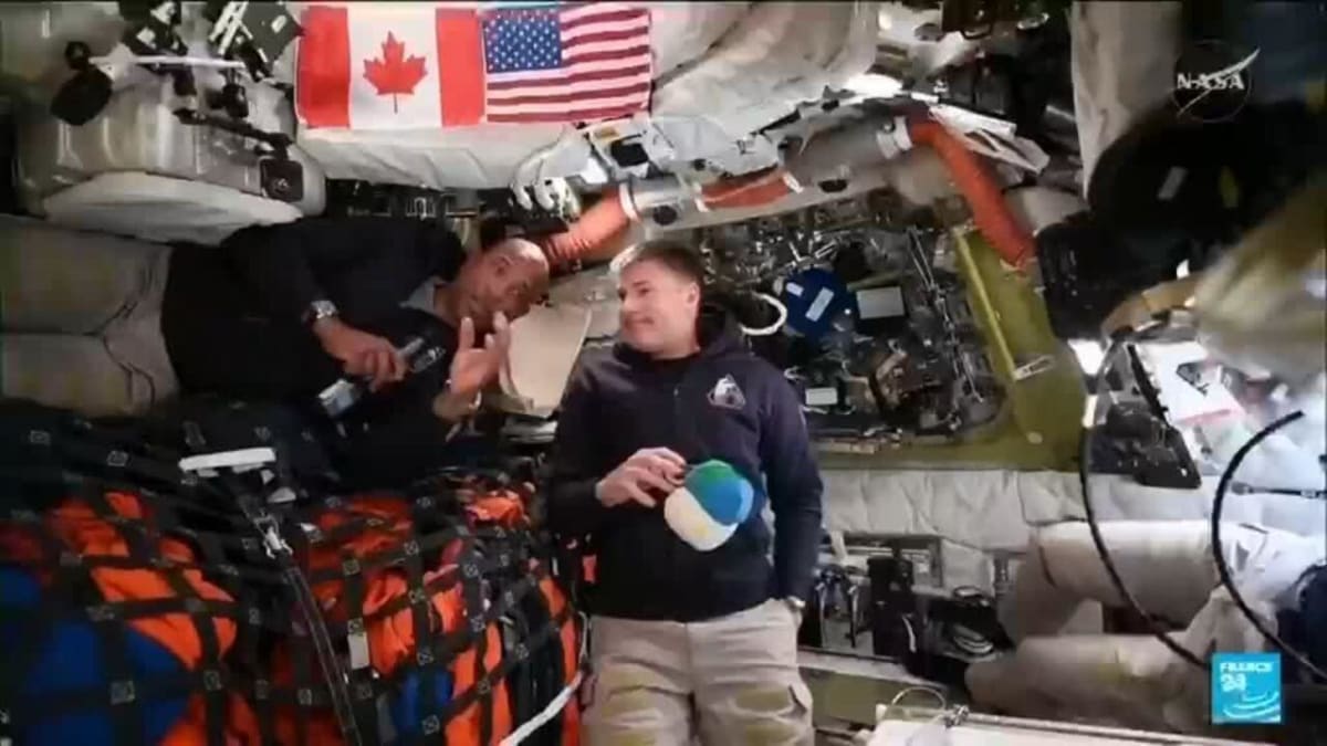 Artemis II Crew Passes Lunar Halfway Point