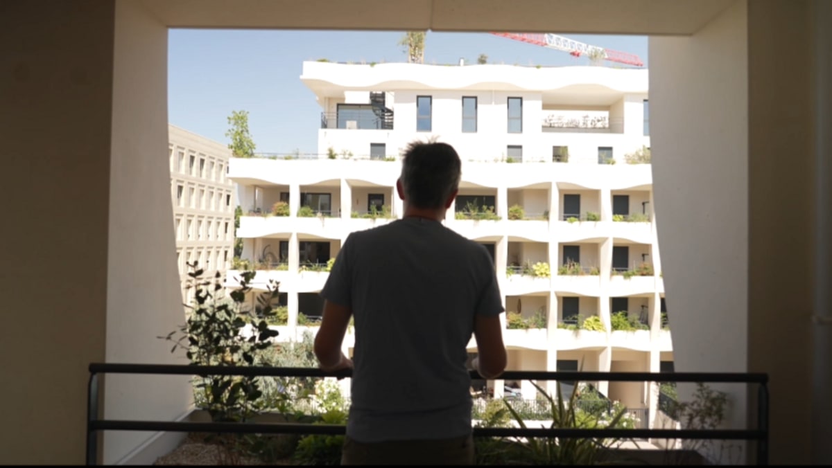 French Apartments Stay Cool Without Air Conditioning - Image 2