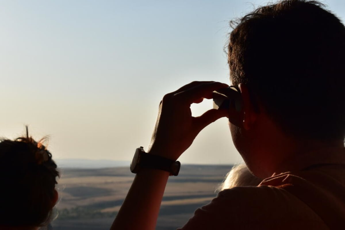 Spain Eclipse: 59 Seconds of Wonder Stops Time in Segovia - Image 3