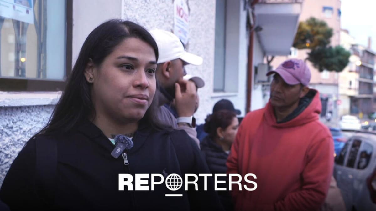 Spain Grants 500K Immigrants Legal Status in Mass Amnesty - Image 2